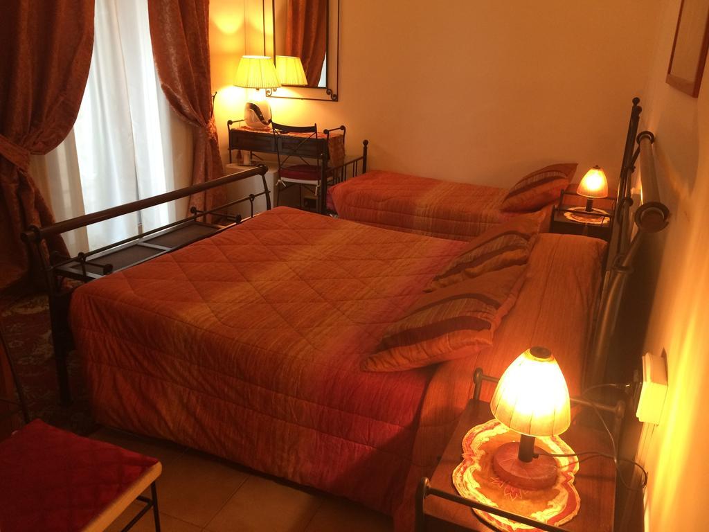 B&B Le Campane Ферара Стая снимка